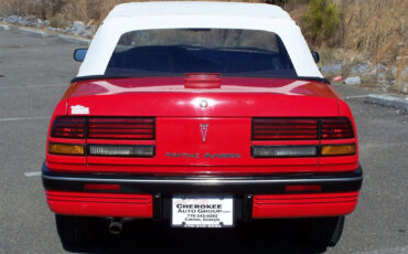 Pontiac-Sunbird-1990-Convertible-18