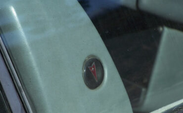 Pontiac-Sunbird-1990-Convertible-23