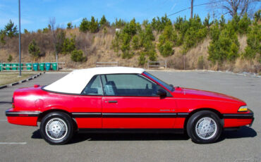Pontiac-Sunbird-1990-Convertible-5