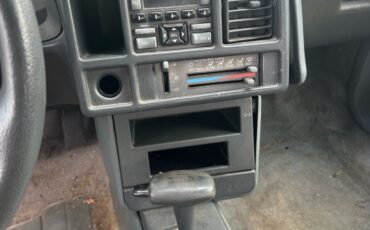 Pontiac-Sunbird-1992-11