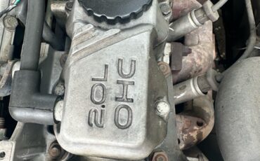 Pontiac-Sunbird-1992-17