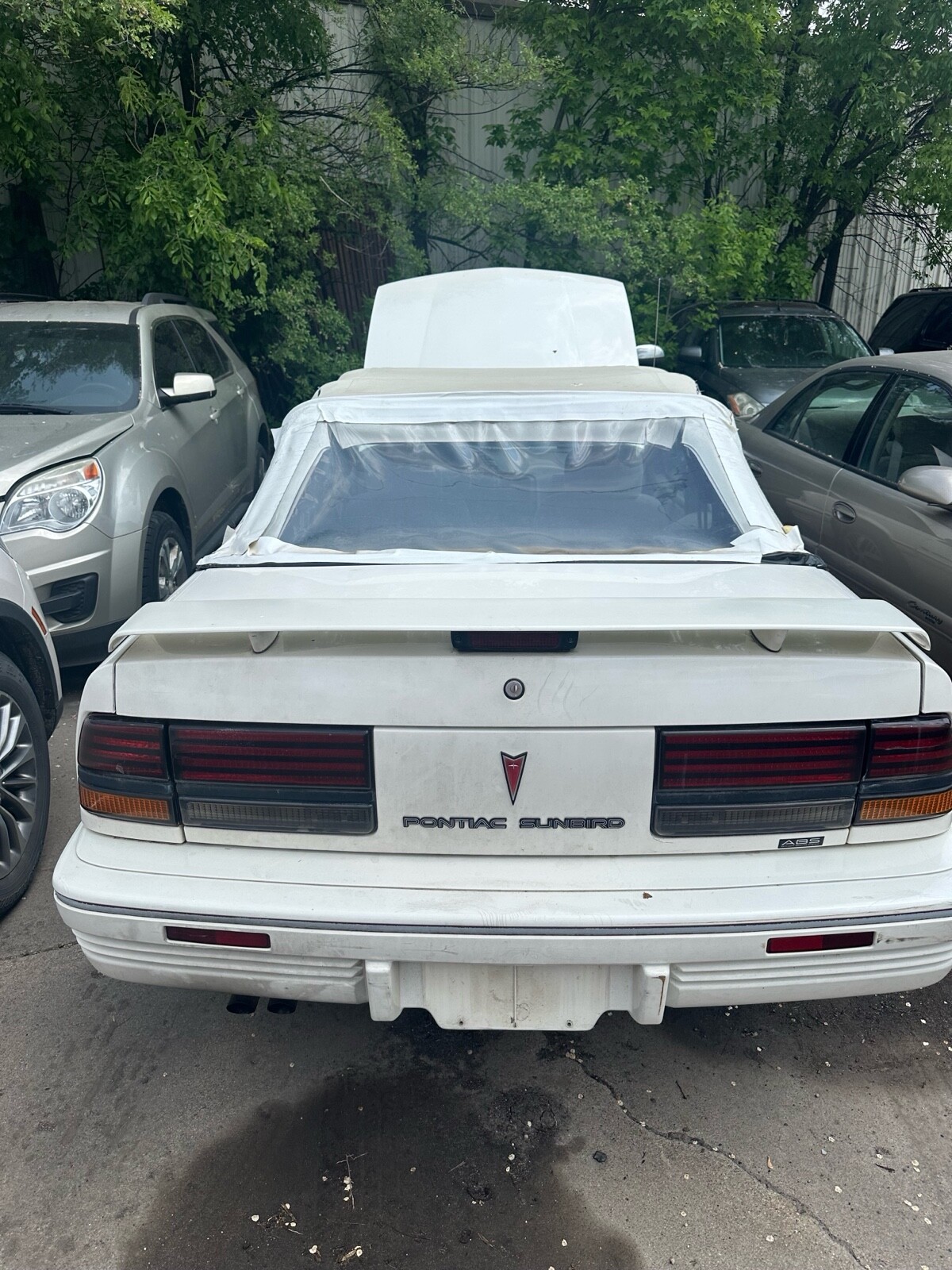 Pontiac-Sunbird-1992-2