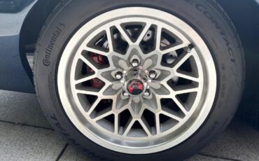 Pontiac-TRANS-AM-RESTOMOD-LS6-4-linked-big-brakes-car-is-1974-22