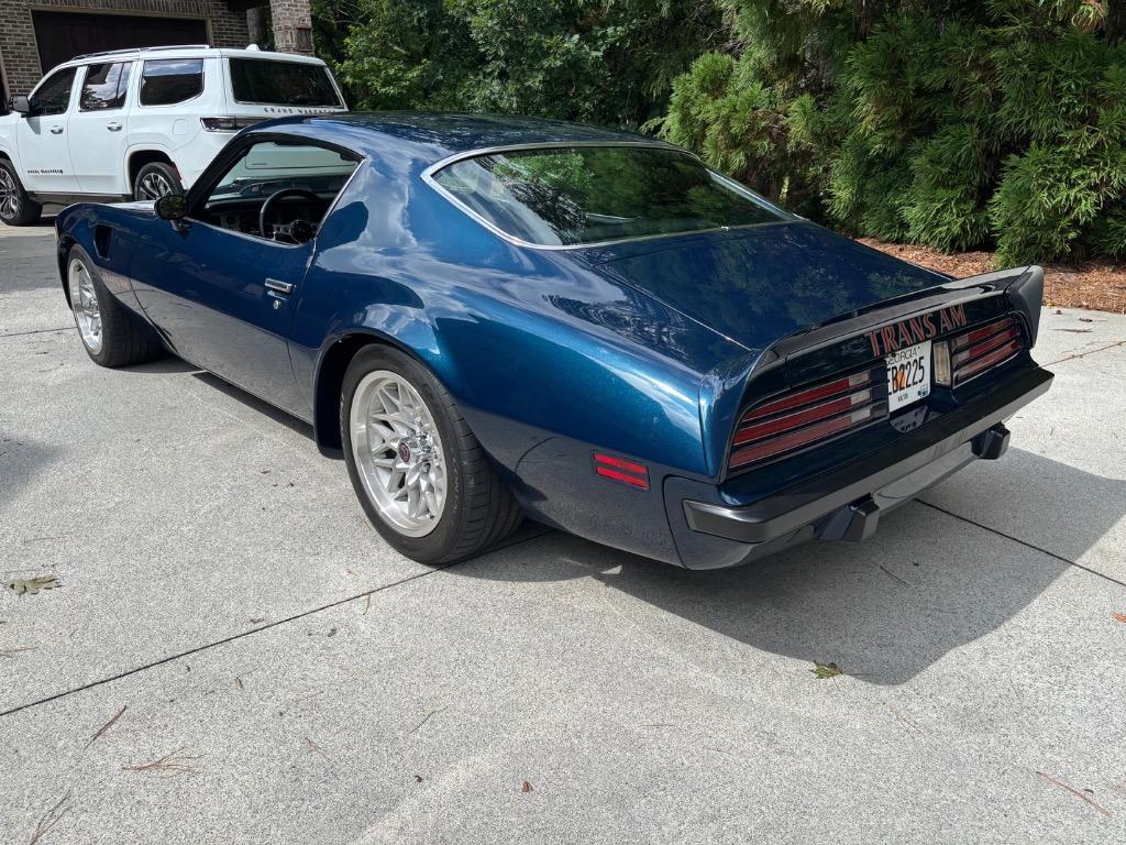 Pontiac-TRANS-AM-RESTOMOD-LS6-4-linked-big-brakes-car-is-1974-3