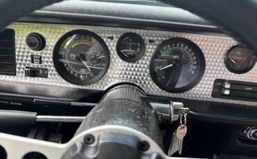 Pontiac-TRANS-AM-RESTOMOD-LS6-4-linked-big-brakes-car-is-1974-33