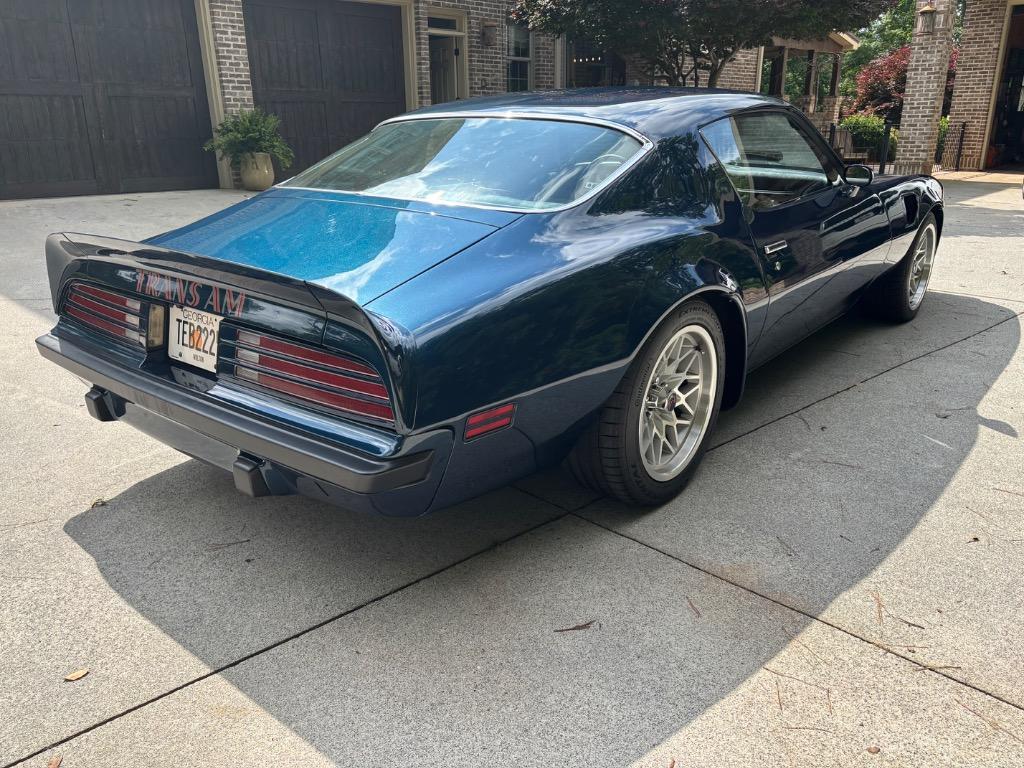 Pontiac-TRANS-AM-RESTOMOD-LS6-4-linked-big-brakes-car-is-1974-5