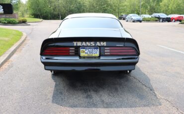 Pontiac-Trans-Am-1976-20