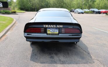 Pontiac-Trans-Am-1976-21