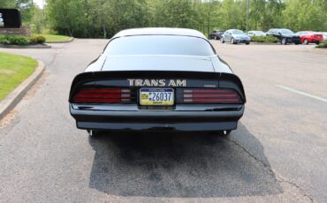 Pontiac-Trans-Am-1976-22