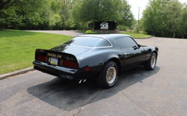 Pontiac-Trans-Am-1976-29