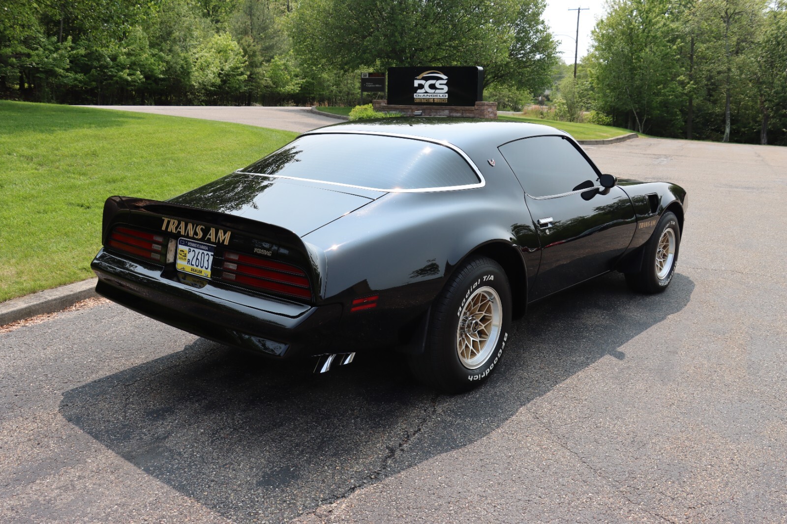 Pontiac-Trans-Am-1976-32