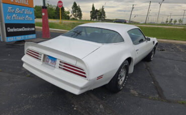 Pontiac-Trans-Am-1976-Coupe-10