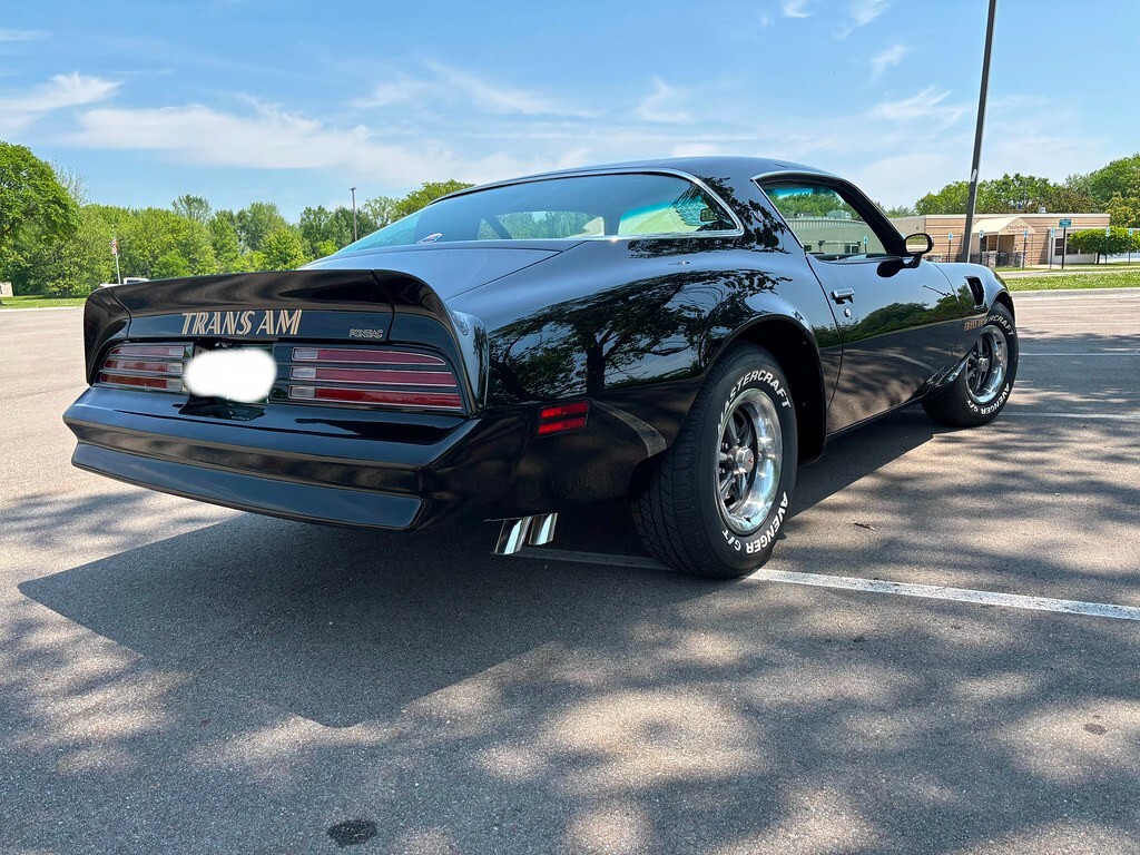 Pontiac-Trans-Am-1976-Coupe-3