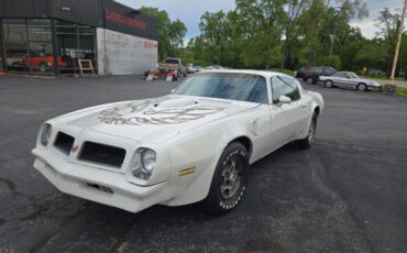 Pontiac-Trans-Am-1976-Coupe-6