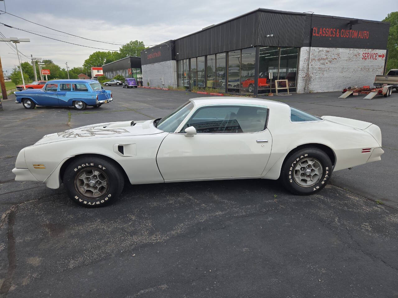 Pontiac-Trans-Am-1976-Coupe-7