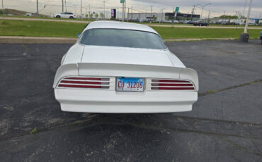 Pontiac-Trans-Am-1976-Coupe-9