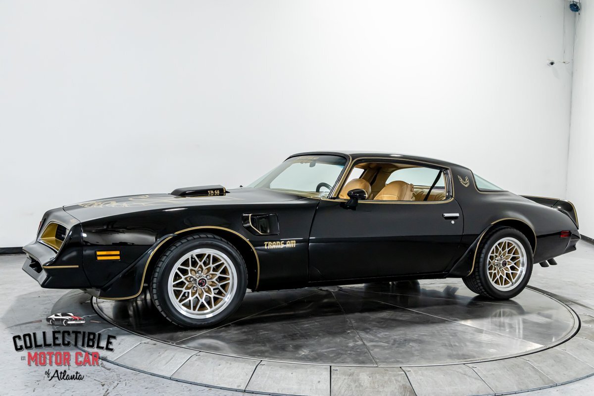 Pontiac-Trans-Am-1977-Coupe-13