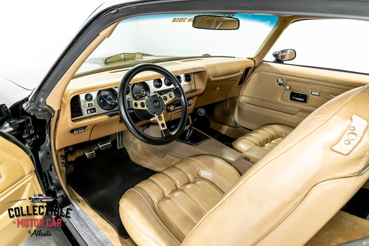 Pontiac-Trans-Am-1977-Coupe-2