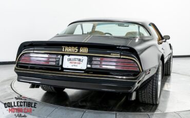Pontiac-Trans-Am-1977-Coupe-20