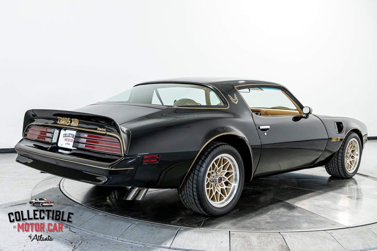 Pontiac-Trans-Am-1977-Coupe-22