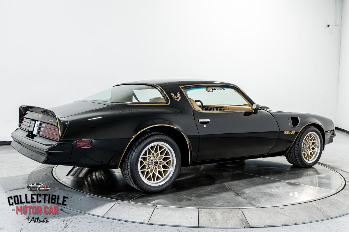 Pontiac-Trans-Am-1977-Coupe-23