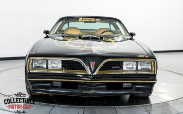 Pontiac-Trans-Am-1977-Coupe-30