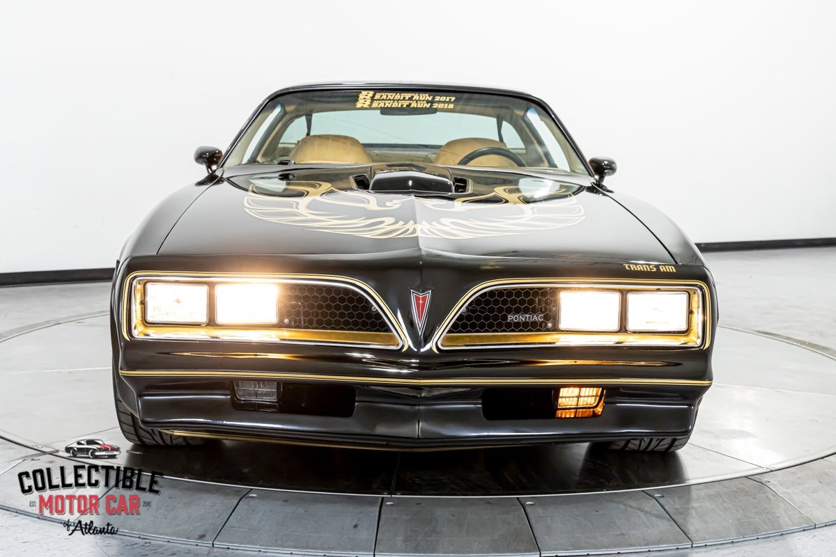Pontiac-Trans-Am-1977-Coupe-33