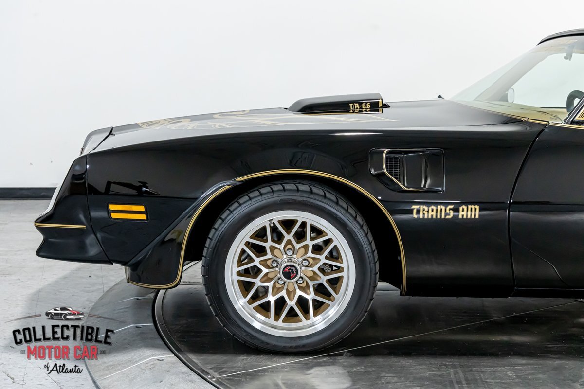 Pontiac-Trans-Am-1977-Coupe-39