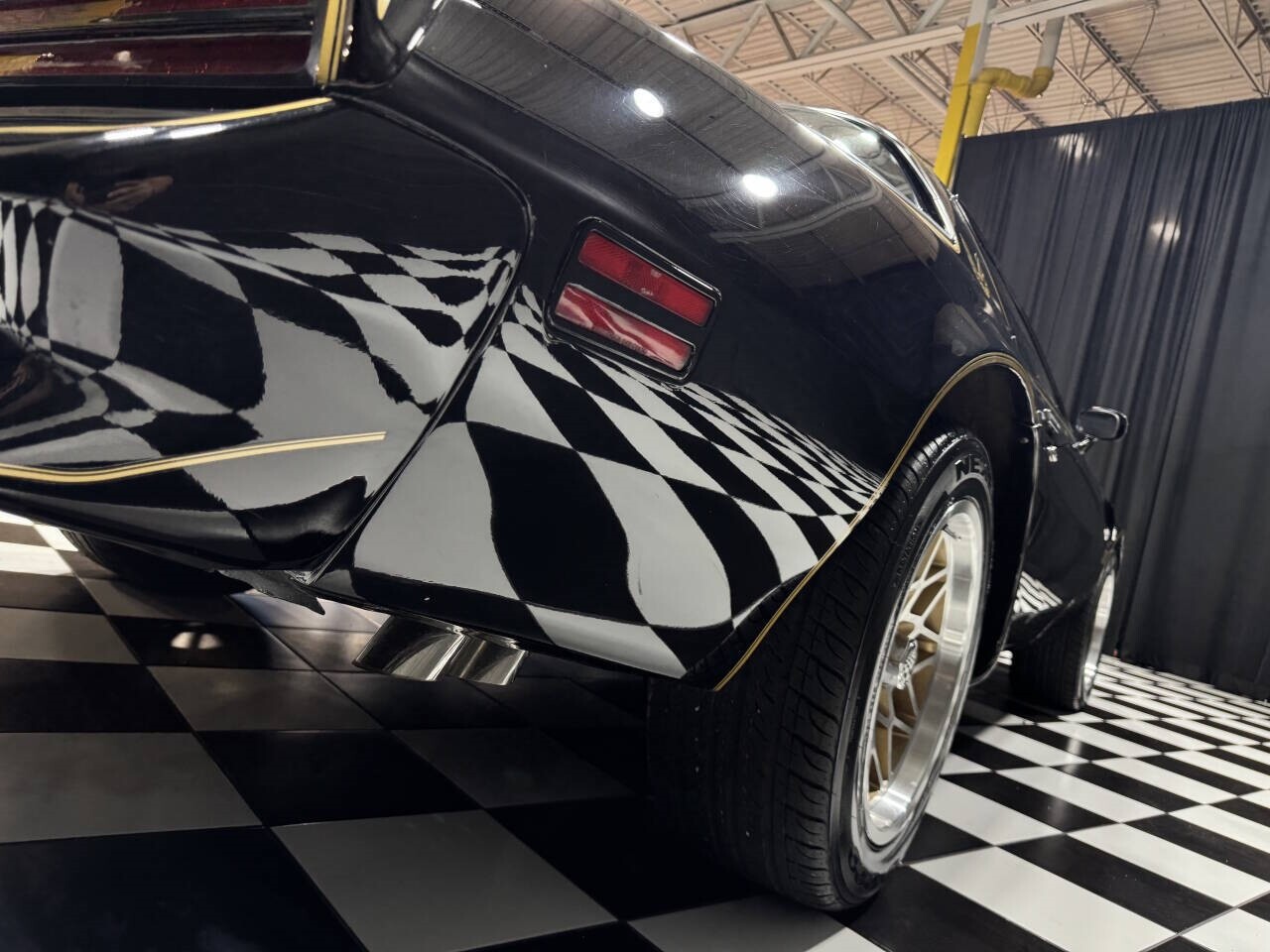 Pontiac-Trans-Am-1978-Coupe-31