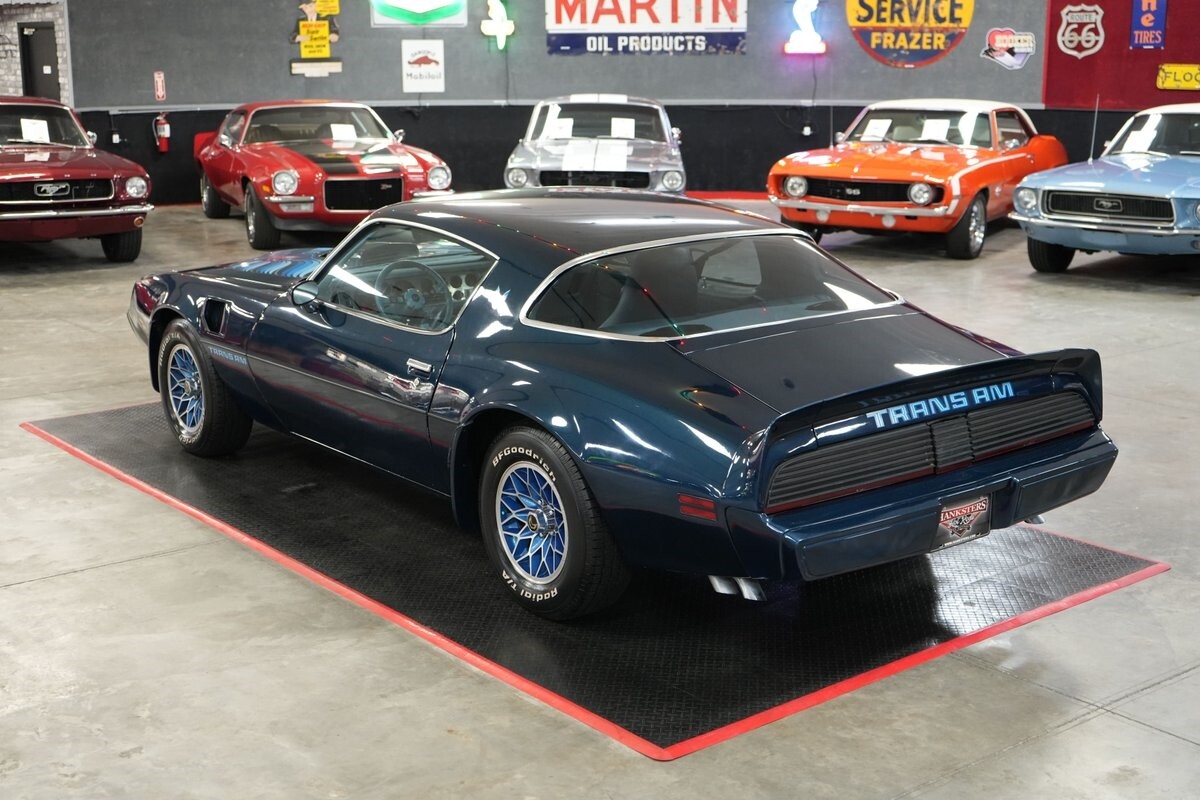 Pontiac-Trans-Am-1979-Coupe-12