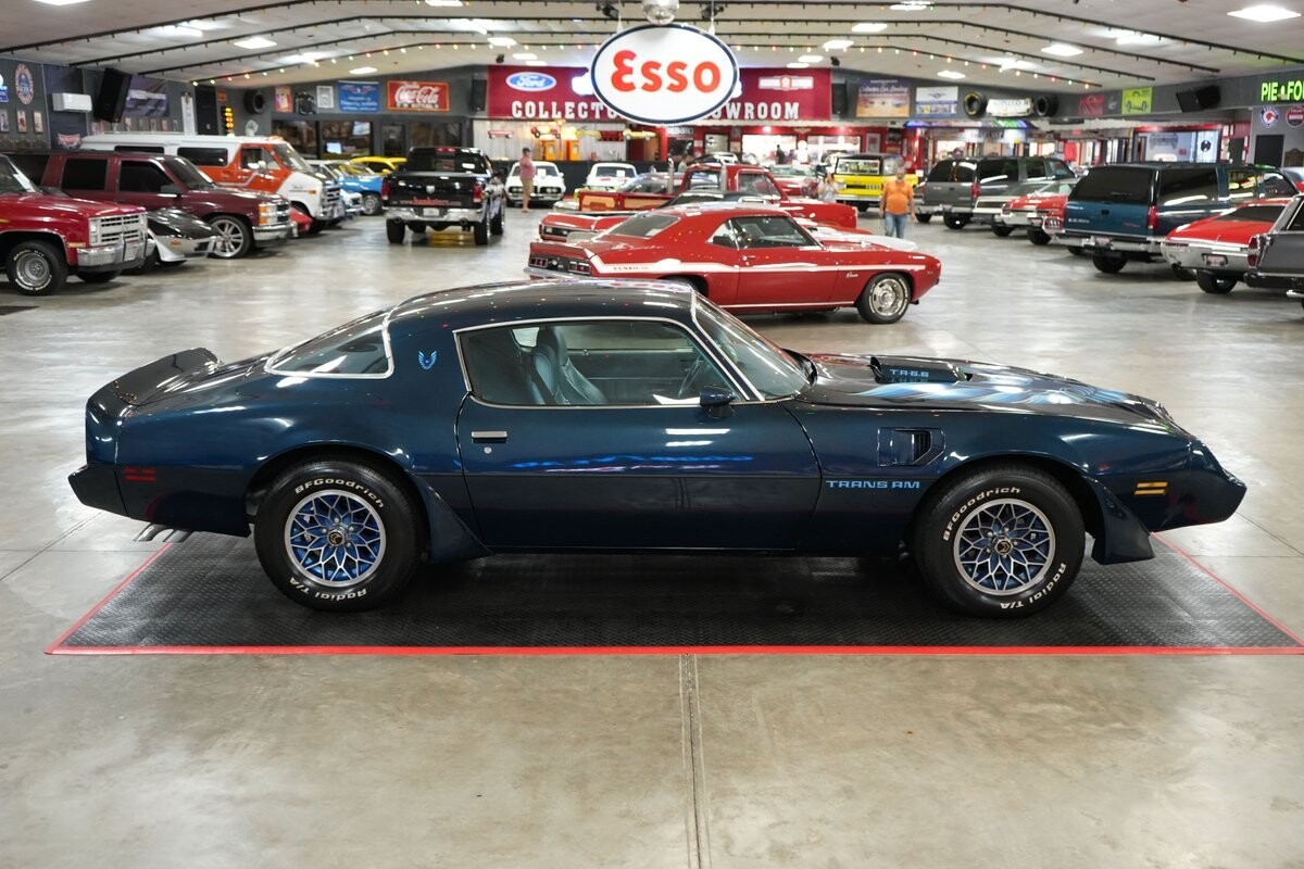 Pontiac-Trans-Am-1979-Coupe-15