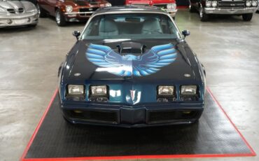 Pontiac-Trans-Am-1979-Coupe-17