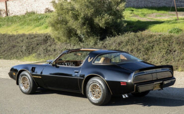 Pontiac-Trans-Am-1979-Coupe-2