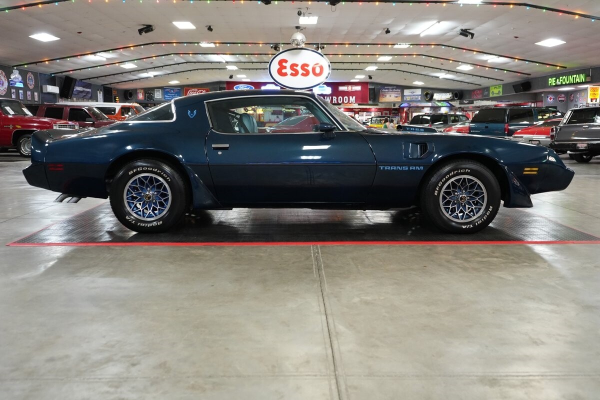 Pontiac-Trans-Am-1979-Coupe-23