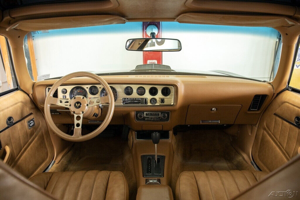 Pontiac-Trans-Am-1979-Coupe-9