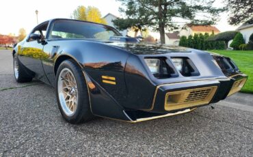Pontiac-Trans-Am-1979-Sedan-1