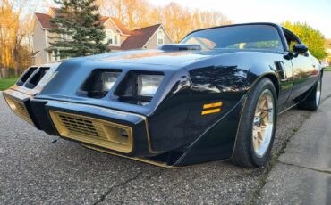 Pontiac-Trans-Am-1979-Sedan-4