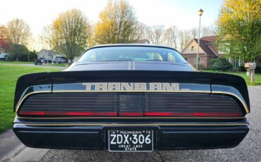 Pontiac-Trans-Am-1979-Sedan-6
