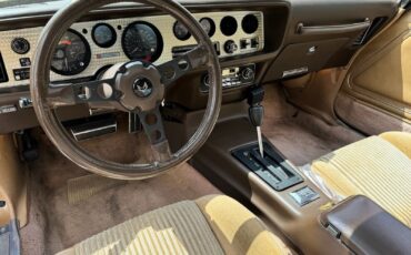 Pontiac-Trans-Am-1981-1