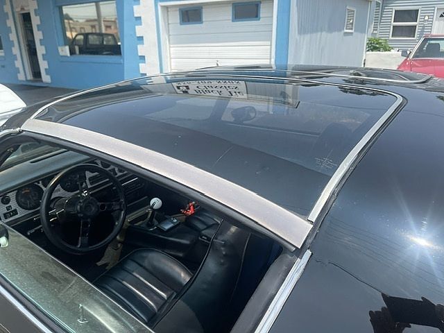 Pontiac-Trans-Am-1981-T-TOPS-7