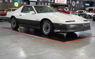 Pontiac-Trans-Am-1983-Coupe-24