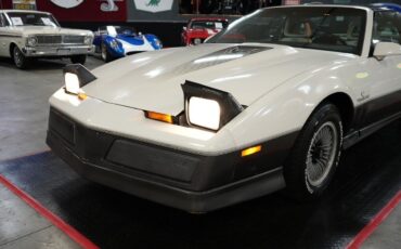 Pontiac-Trans-Am-1983-Coupe-38