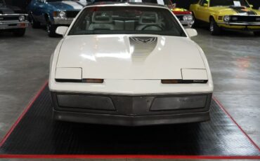 Pontiac-Trans-Am-1983-Coupe-8