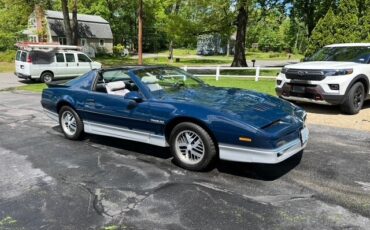 Pontiac-Trans-Am-1985-1