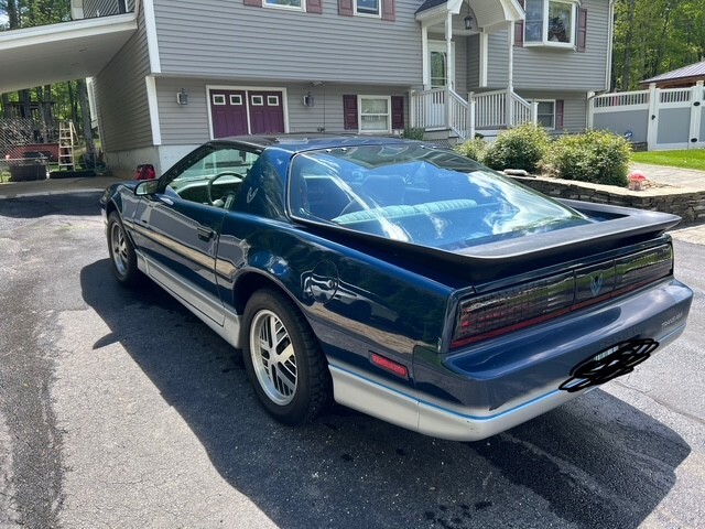 Pontiac-Trans-Am-1985-12