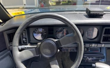 Pontiac-Trans-Am-1985-6
