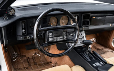 Pontiac-Trans-Am-1989-16
