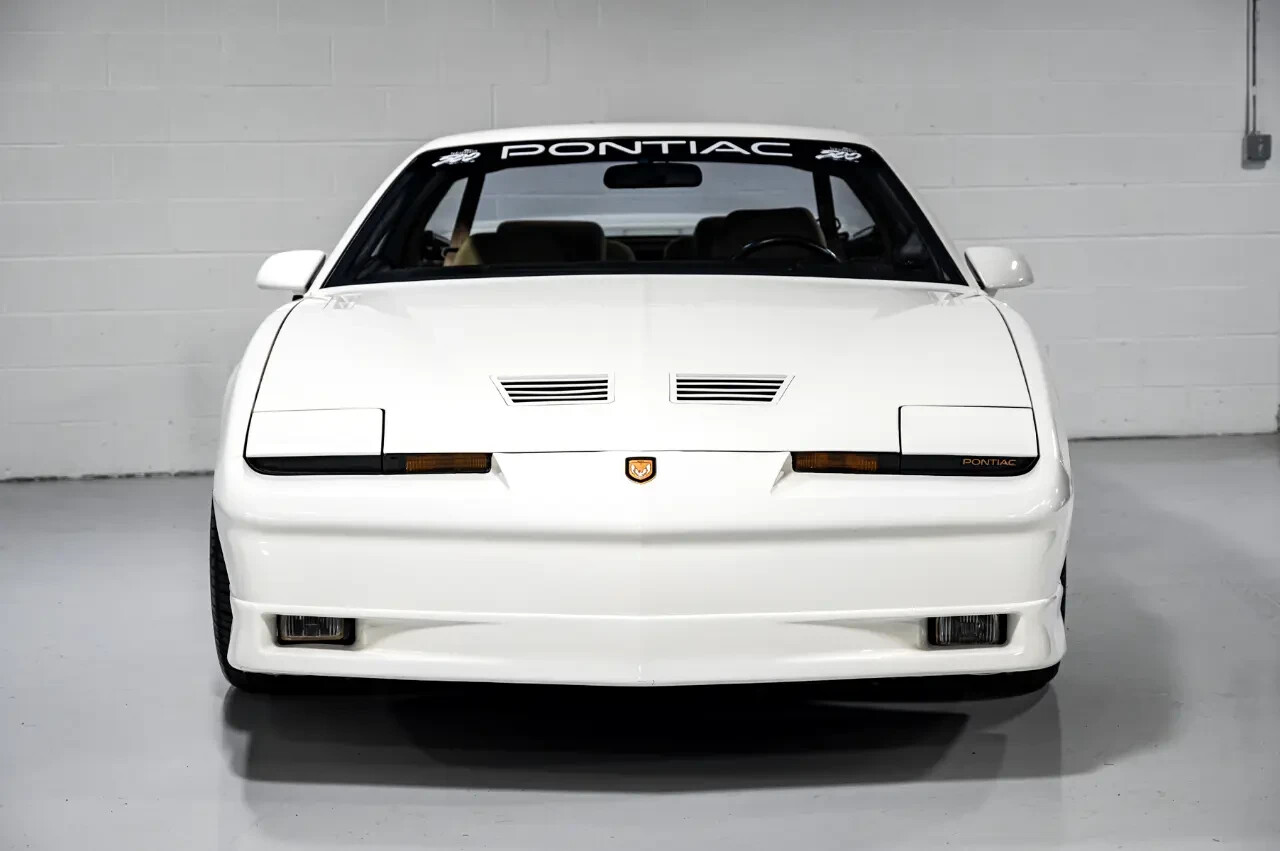 Pontiac-Trans-Am-1989-7
