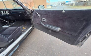 Pontiac-Trans-am-1978-black-4