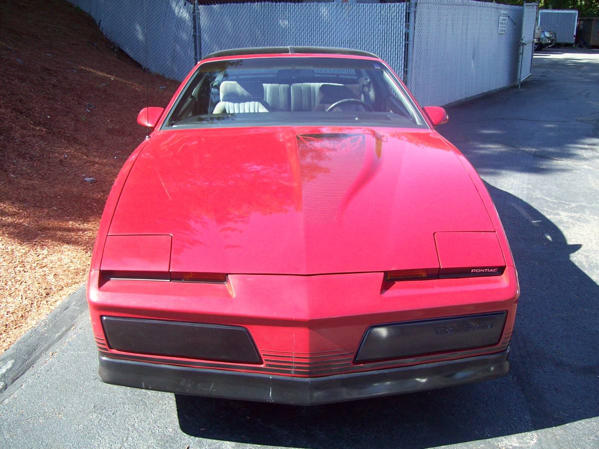 Pontiac-Trans-am-1984-red-7